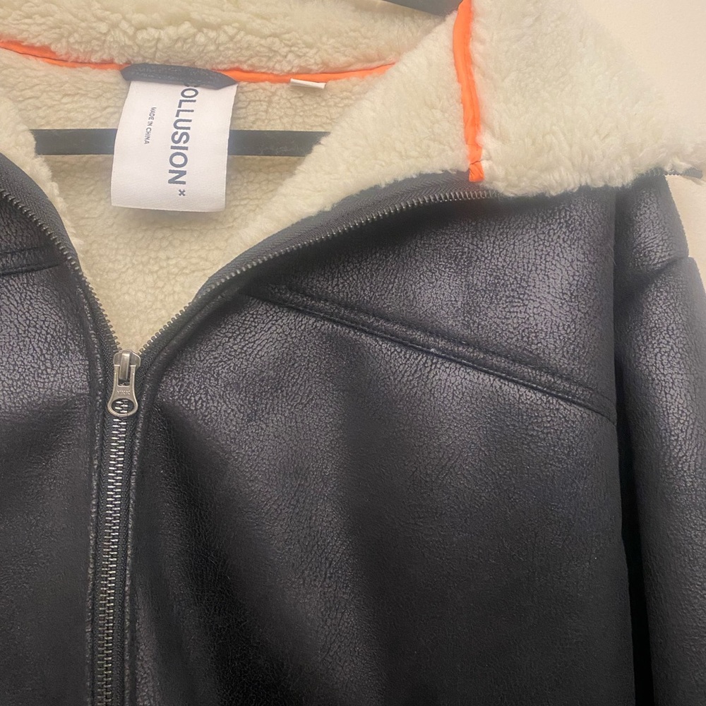 Jacket - Picture 2 of 5